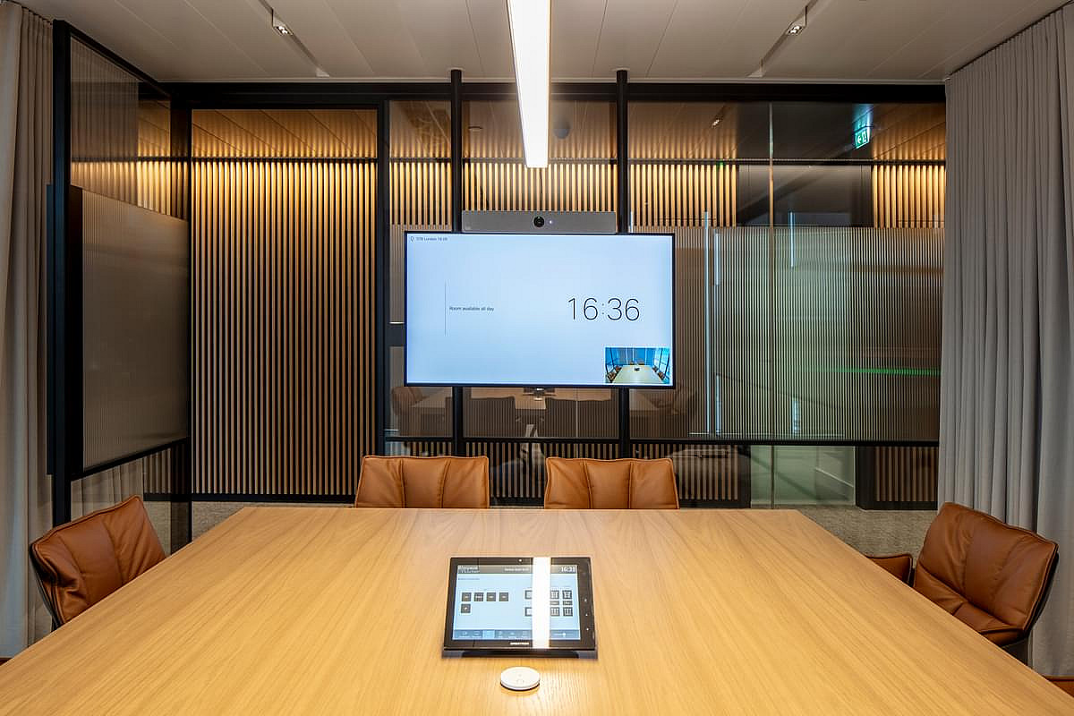 Simpson Thatcher & Bartlett office interior, London
