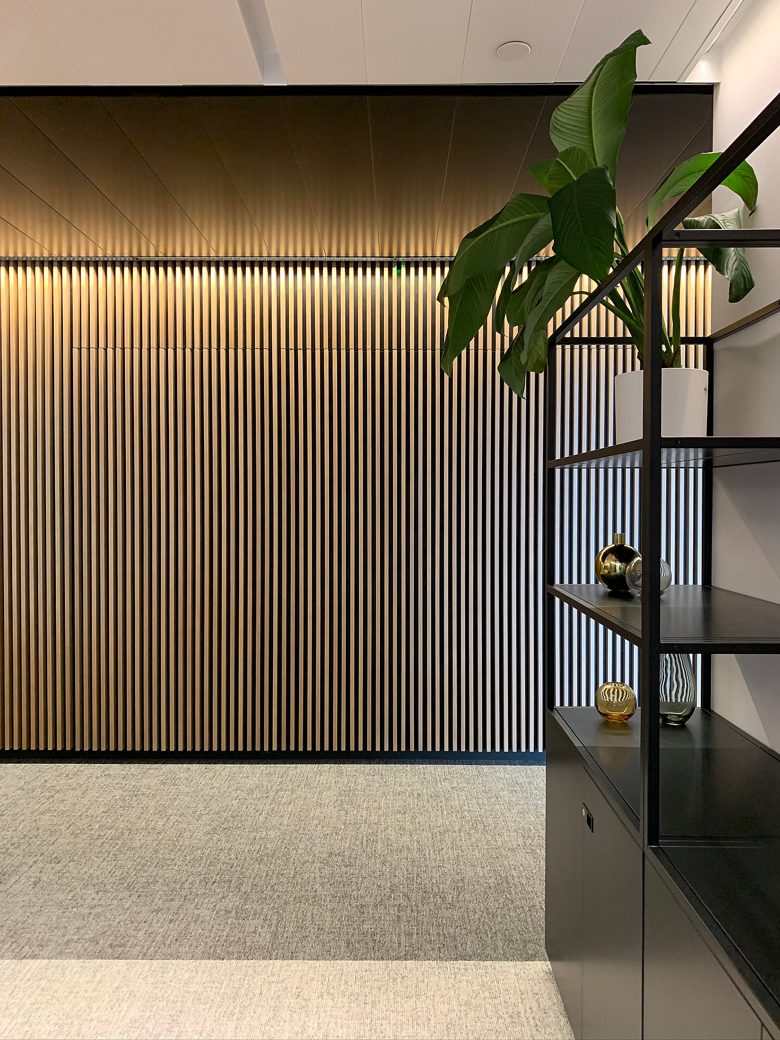 Simpson Thatcher & Bartlett office interior, London